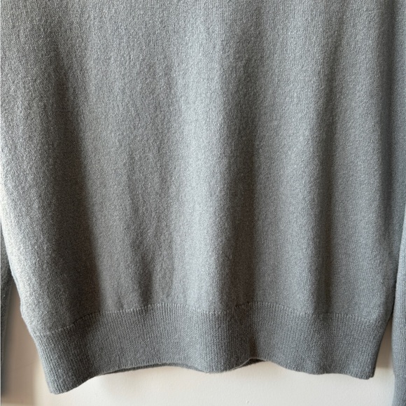 Quince 100% Mongolian Cashmere Crewneck Sweater - Dusty Blue - Size M - Picture 6 of 16